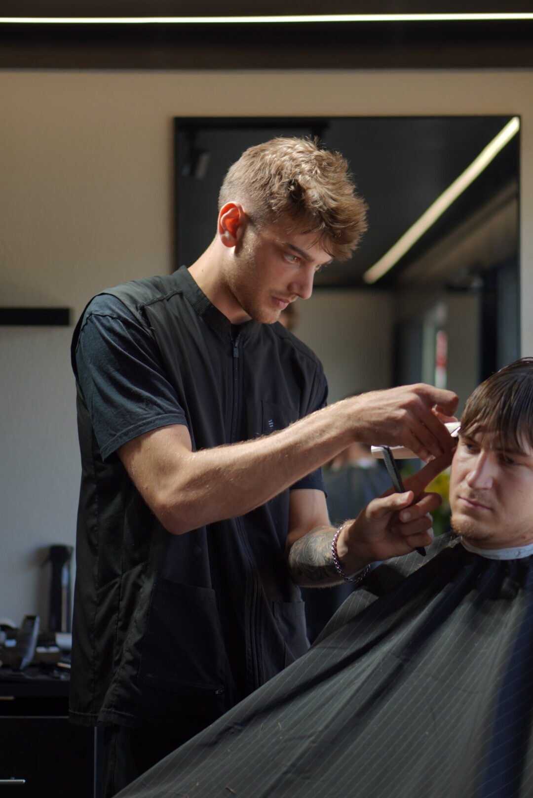 Keyton Chitwood, master barber at The Refinery